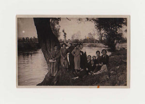 [FOTOĞRAF] 23 Nisan 1940 Eskişehir, Porsuk Çayı kenarında hatıra