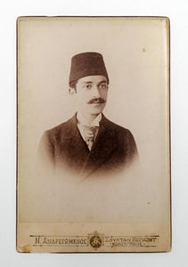 [HANEDAN / İMZALI / FOTOĞRAF] Şehzâde Mehmed Burhaneddin Efendi'den (1885-1949) ithaflı, imzalı (II. Abdülhamid'in oğlu) "Andriomenos" kabin foto