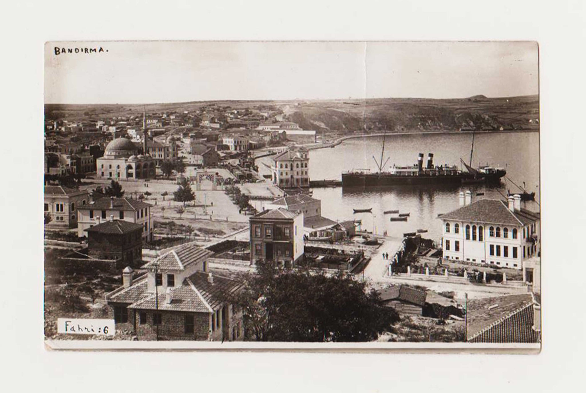 [FOTOĞRAF] 1940'lar - Bandırma'nın limanı ve umûmî manzarası - Foto Fahri