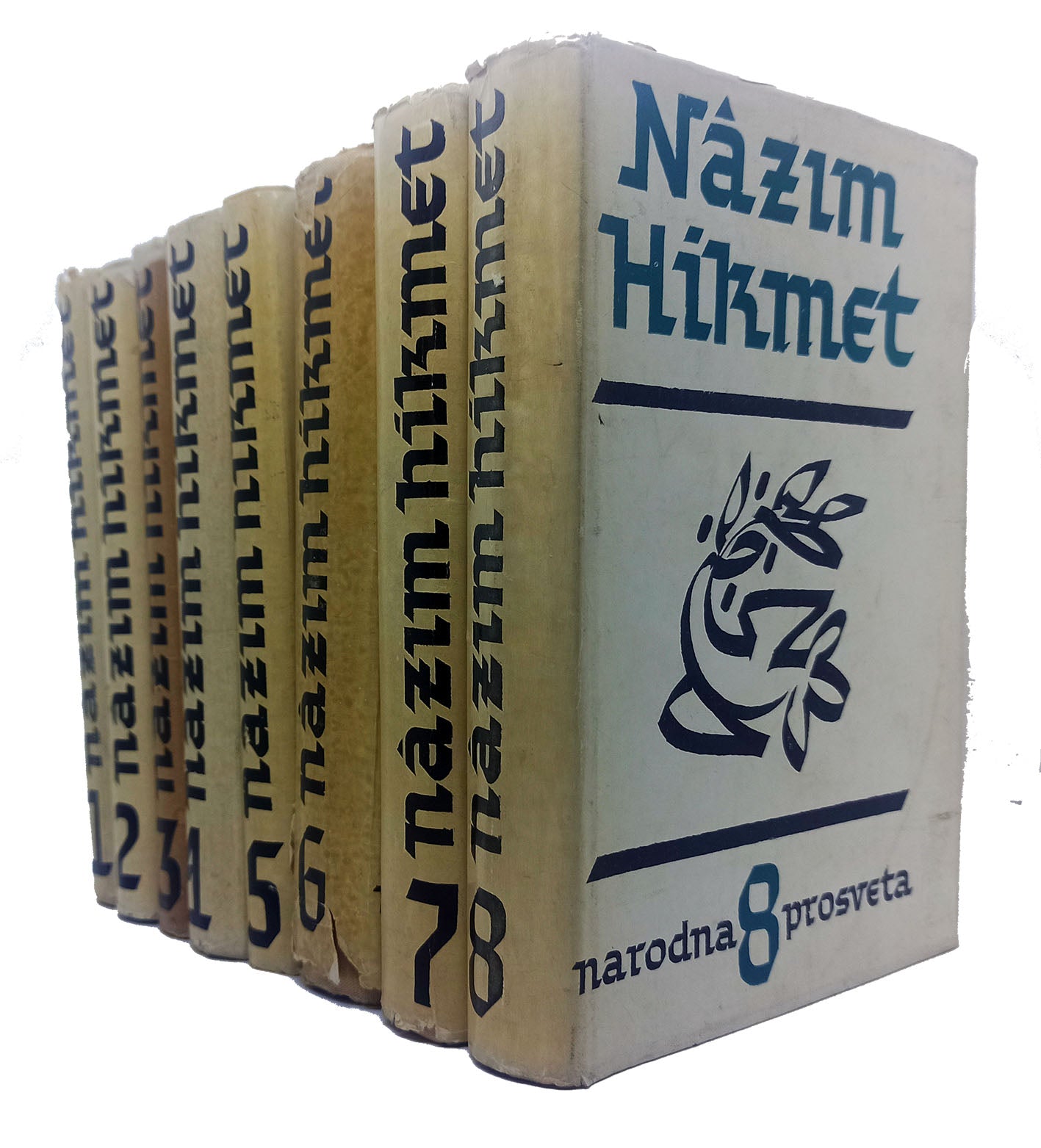 [SOFYA BASKISI NAZIM HİKMET KÜLLİYATI] Bütün eserleri [= S'vrani stchineniia]. 8 cilt TAKIM. Haz: Ekber Babaef. Kapaklar: Ivan Kösef. Çizimler Abidin Dino